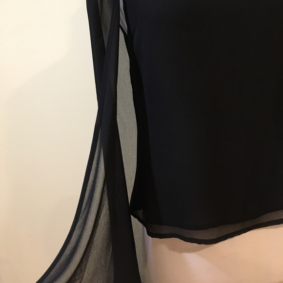 💥 CLEARANCE Sleeveless Chiffon Faux Cape Blouse - Picture 6 of 8